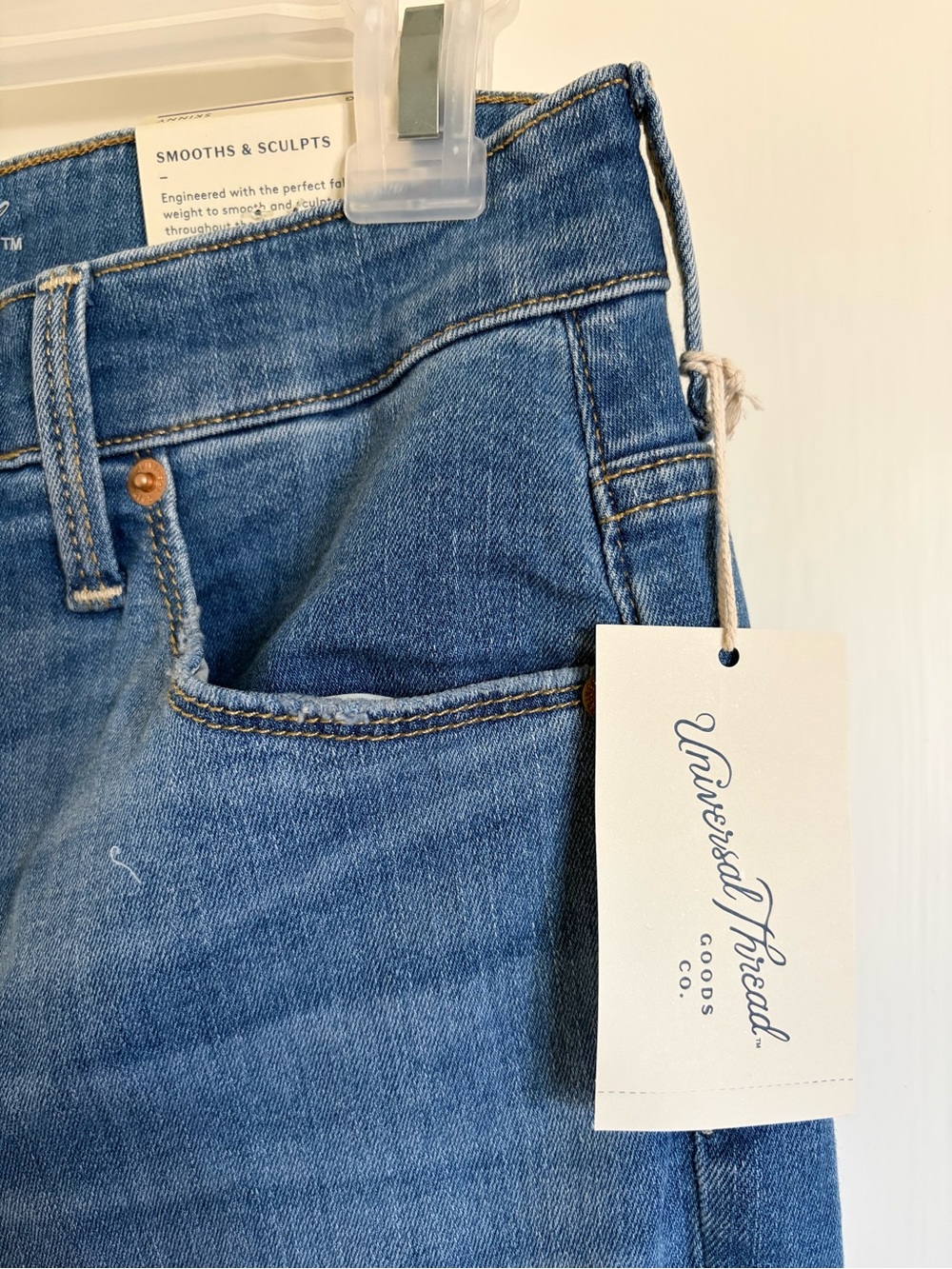 Universal Thread Women's Blue Ripped Skinny Jeans - Picture 6 of 9
